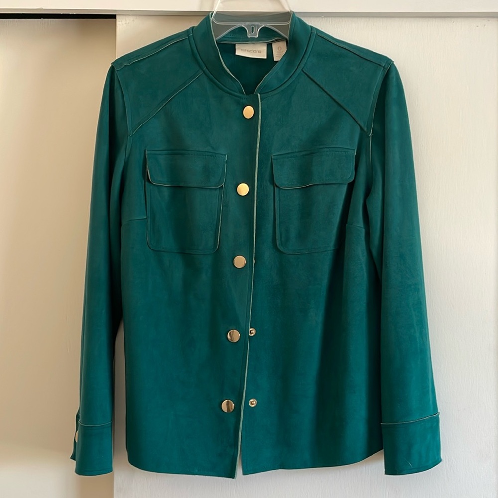 Chico’s size 0 emerald green faux suede jacket with gold accents
